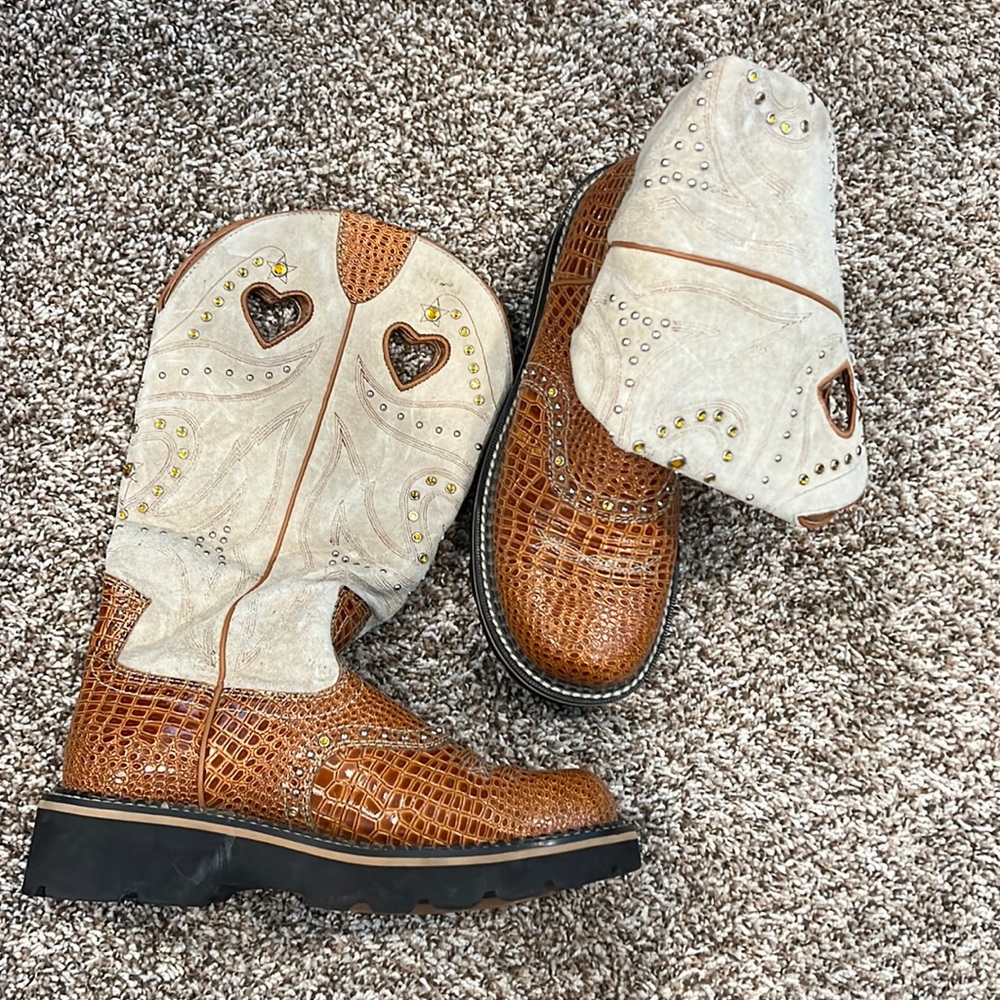 Ariat sz 8